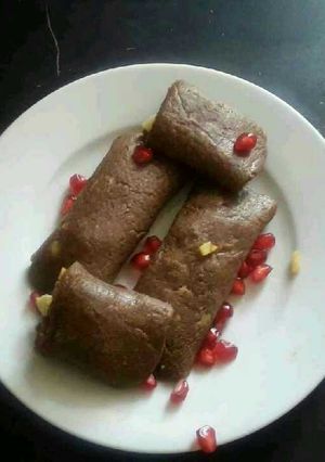 A picture of Fruit Rolls.