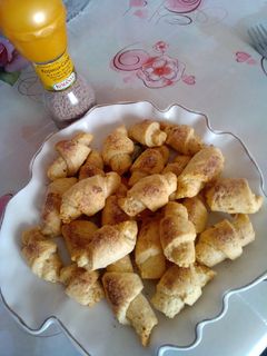 Фото Рогалики з корицею-цукром на маргарині.