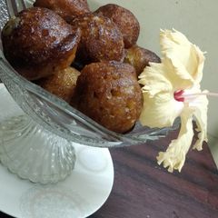 A picture of Unni Appam.