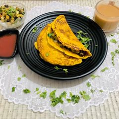 A picture of Stuffed healthy Chilla.