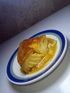 Una foto de Flan de leche evaporada