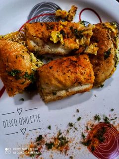 डिस्को आम्लेट (omelette recipe in marathi) रेसिपी चे मुख्य फोटो