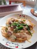 สปาเกตตี้ซอสครีมอกไก่