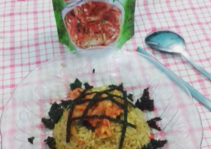 Nasi Goreng Kimchi/Bokkeumbap/Kimchi Fried Rice/볶음밥 foto resep utama