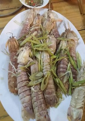 Hình của món Tôm tít sốc tỏi.