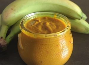 Foto di Ketchup di banana con spiedini di tofu