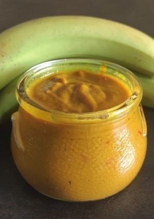 Foto di Ketchup di banana con spiedini di tofu