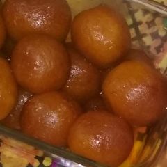 A picture of Homemade gulab Jamun.