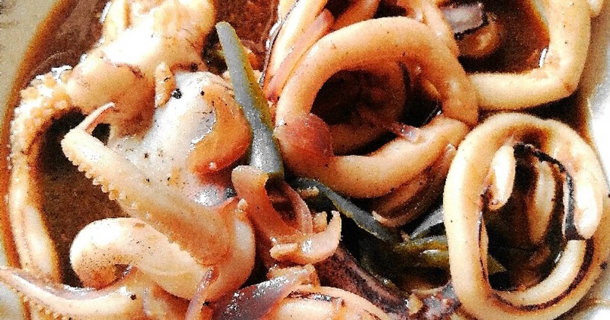 Adobong Pusit Recipe by Mica Marcelo - Cookpad