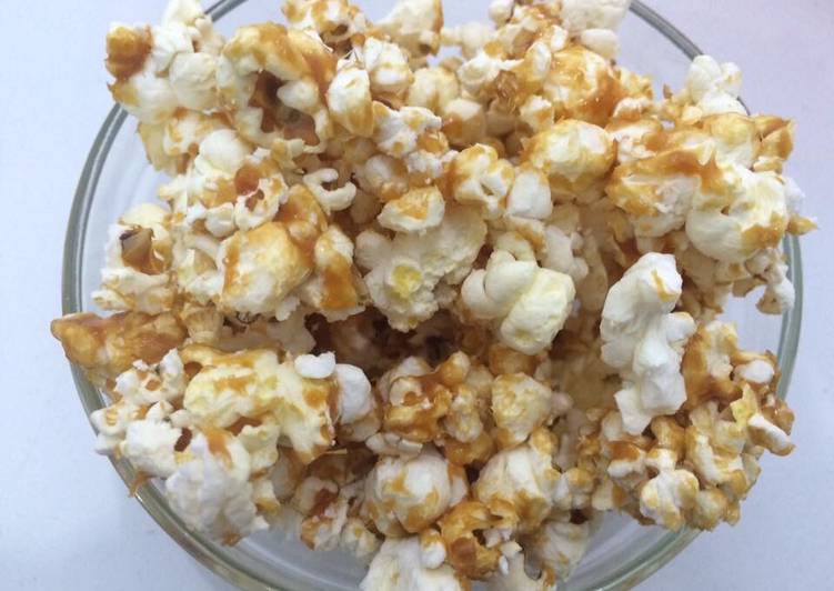 Resep Popcorn Caramel hommade enak dan wangi. Sangat mudah membuatnya yang Lezat