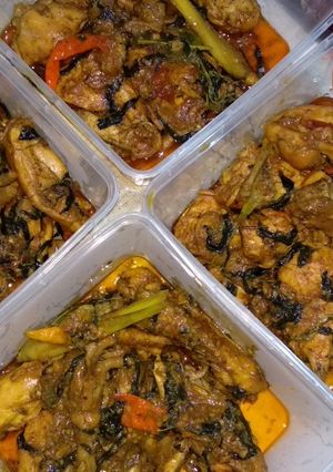 Foto resep Ayam Woku ala Nonaahilya
