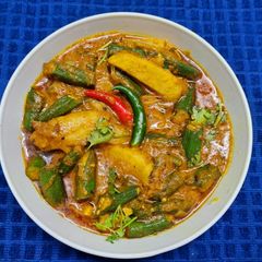 A picture of Dhaba Style Bhindi Aloo Masala Gravy.