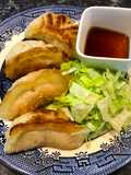 เกี๊ยวซ่าไส้ไก่