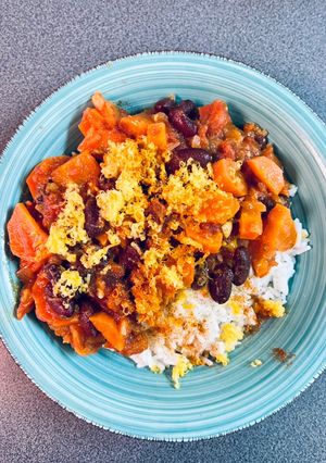 Une photo de Chili veggie cheddar
