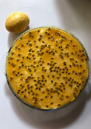 Una foto de Cheesecake de maracuyá