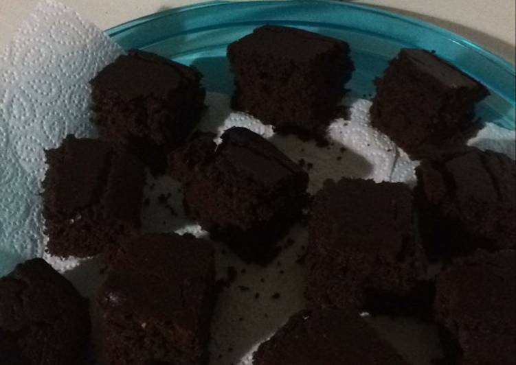 Brownies light al cioccolato fondente e mirtilli
