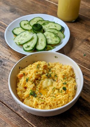 A picture of Masoor Dal khichadi.