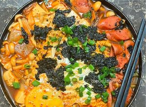 Gambar Budae Jjigae (Korean Army Stew)