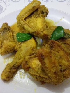 Foto resep Ayam Ungkep Bumbu Kuning
