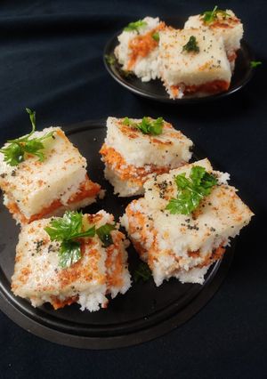 લસણીયા સેન્ડવીચ ઢોકળા (garlic sandwich dhokla recipe in gujarati રેસીપી મુખ્ય ફોટો