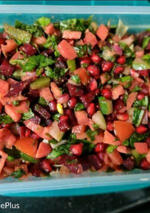 A picture of Healthy weight loss salad.
