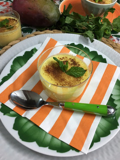 Una foto de Natillas de mango