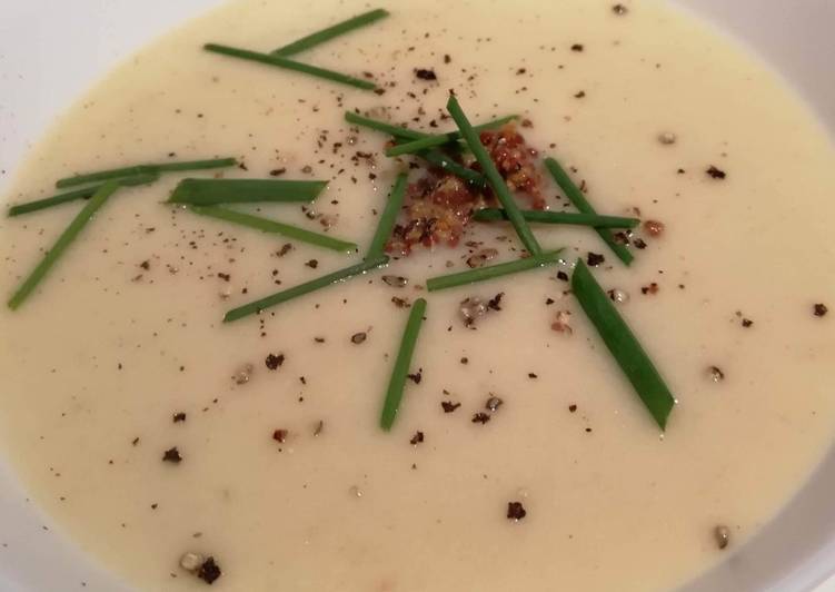 My Kids Love Creamy But Light Cauliflower Cheese Soup