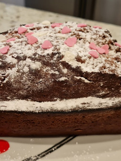 Una foto de Bizcocho de turrón de chocolate