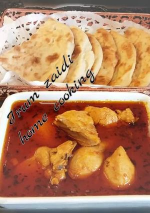 A picture of 🍗🍲Chicken Shorba (chicken curry)🥘🍗.