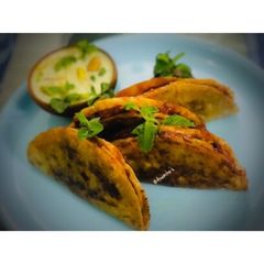 A picture of Leftover Roti Tacos with Beetroot-Potato Bharta/Chokha 😋.