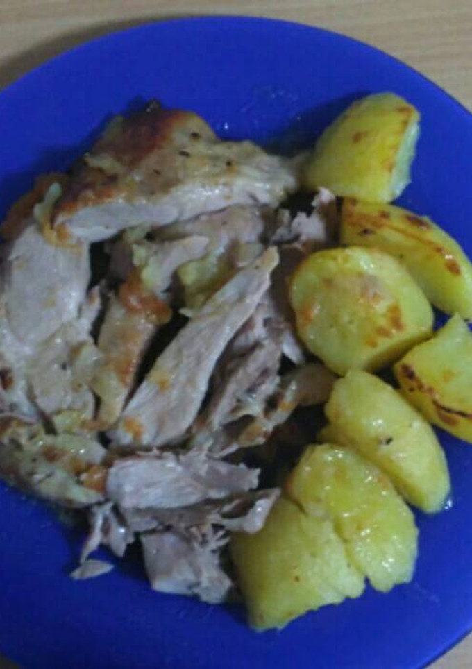 Una foto de Pierna de pavo al horno