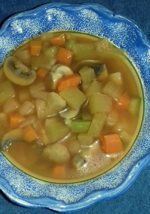 Una foto de Sopa de verduras, básica