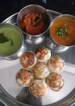 A picture of Kuzhi Paniyaram.
