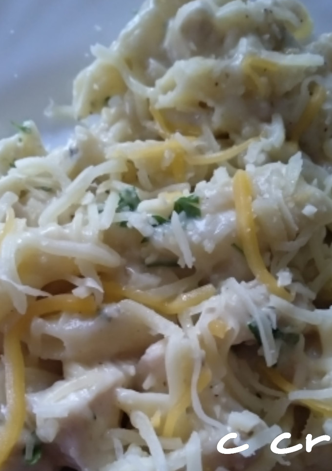Una foto de Macarrones con pechuga de pollo