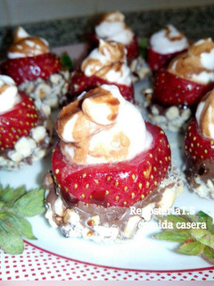 Una foto de Fresas rellenas