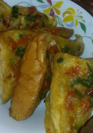 A picture of Soyayyan bread mai filawa by mmn Khaleel's kitchen.