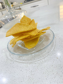 A picture of Bean cracker.