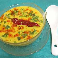 A picture of Classic Marwadi (Rajasthani) yogurt Kadhi.