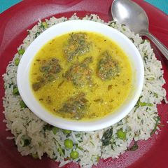 A picture of Spinach Pakora Kadhi With Indian Herbed Rice - Punjabi meal For Dinner.
