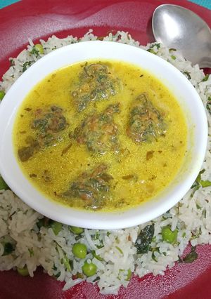 A picture of Spinach Pakora Kadhi With Indian Herbed Rice - Punjabi meal For Dinner.