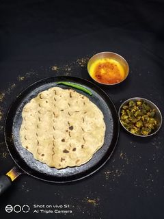 A picture of Khoba roti.