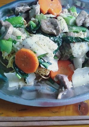 Hình của món Mì xào giòn cật heo.