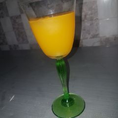 A picture of Mango and orange juice.
