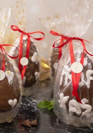 Una foto de Glasé para Decorar Huevos de Pascua