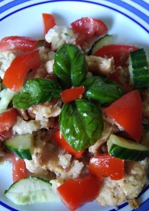 A picture of Panzanella.