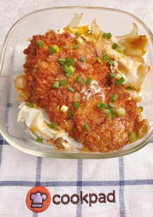 รูปของ คัตสึด้ง 🐷 🍳 / Katsudon 🐷 🍳 / ข้าวหน้าหมูชุบแป้งทอด 🐷 🍳