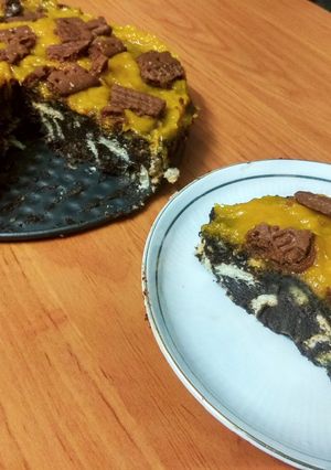 A picture of No bake biscuit cake.