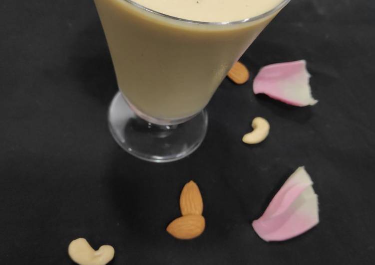 Simple Way to Make Perfect Kesar Thandai