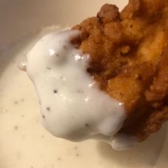 A picture of White Country Gravy.