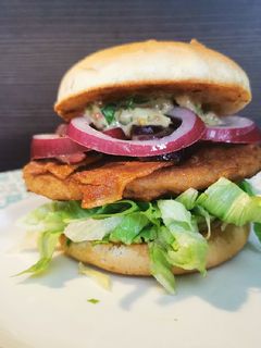 Hagymás medvehagymás Hamburger recept fotója